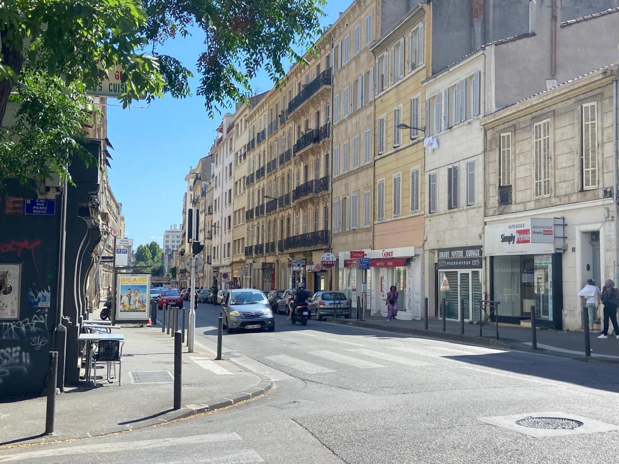 Logis Confortable - Accueillant Marseille Luaran gambar